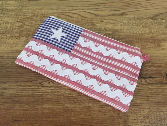 USA Flag Pouch Medium